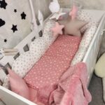 Set Cloud Puder Roze-Ogradica sa tri strane, plahta, jastuk, jorgan i dva ukrasna jastuka - 120x60cm