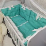 Set Royal Tirkiz Bijelo-Ogradica sa tri strane, pletenica, plahta, jastuk, jorgan - 120x60cm