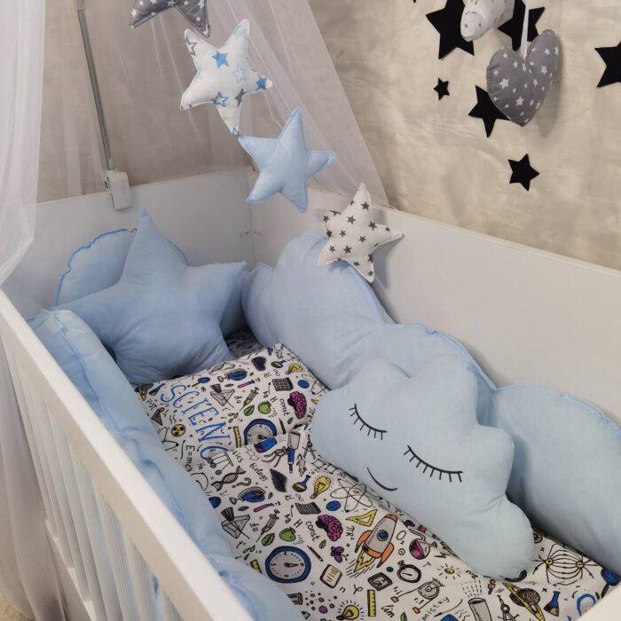 Set Cloud Naučnik-Ogradica sa tri strane, plahta, jastuk, jorgan i dva ukrasna jastuka - 120x60cm - Image 2