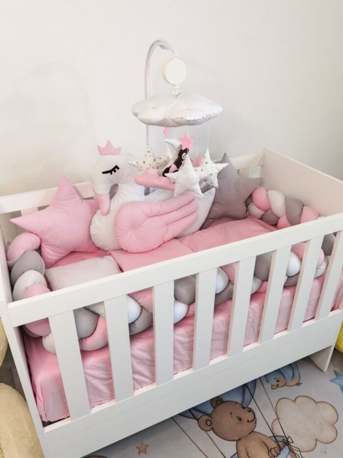 Set Labud Roze - ogradica, pletenica, plahta, jastuk, jorgan 120x60cm - Image 3