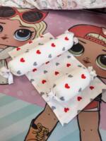 Jastuk za fiksiranje bebe - Bordo srca - Image 2