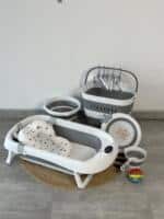 Set za kupanje bebe 7/1 - kada s termometrom, kanta, bokal, korpa, posuda, vješalice, jastuk za kupanje M1037-5 - Image 3