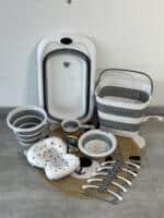 Set za kupanje bebe 7/1 - kada s termometrom, kanta, bokal, korpa, posuda, vješalice, jastuk za kupanje M1037-5 - Image 5